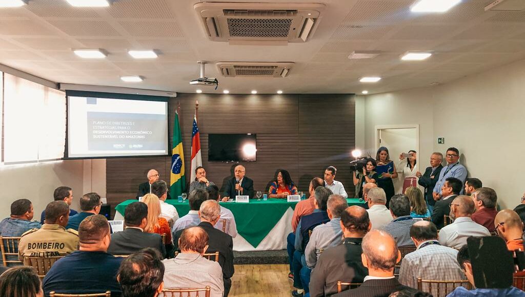 Governo do Amazonas lança plano com novas estratégias para o desenvolvimento econômico