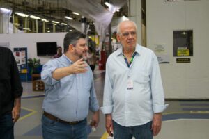 Imagem da notícia - Governo do AM visita fábrica responsável pela produção de eletrodomésticos no PIM