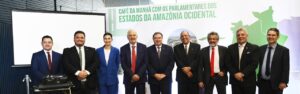 Em encontro com parlamentares da Amazônia, governo do AM fortalece parceria com os estados em prol da Zona Franca